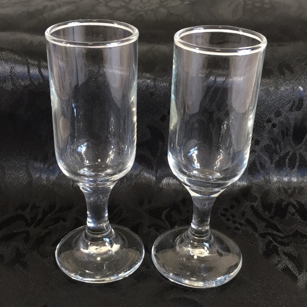 Vintage Clear Glass Cordial Liqueur Glasses Pair 4” Mini Goblet Stemware